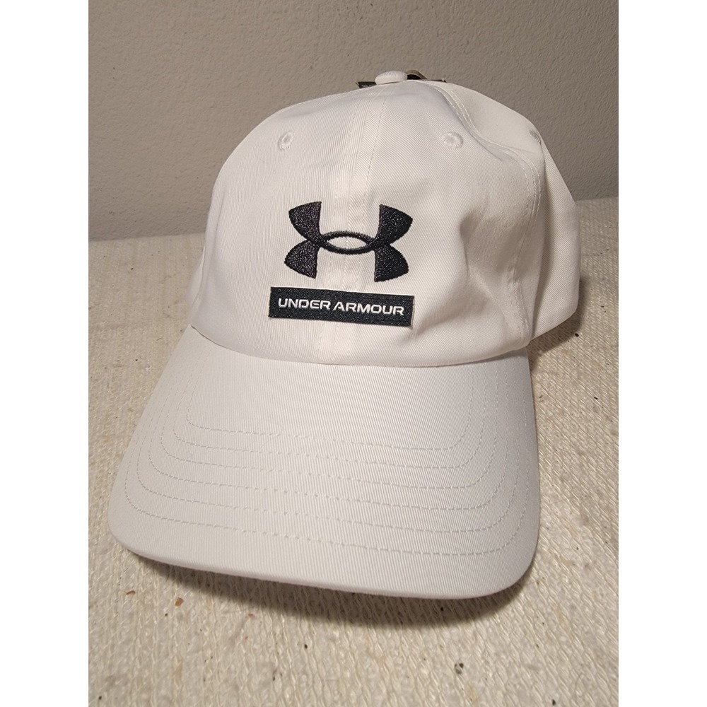 Under Armour White Navy Adjustable Cap One Size Fits Most Men's NWT